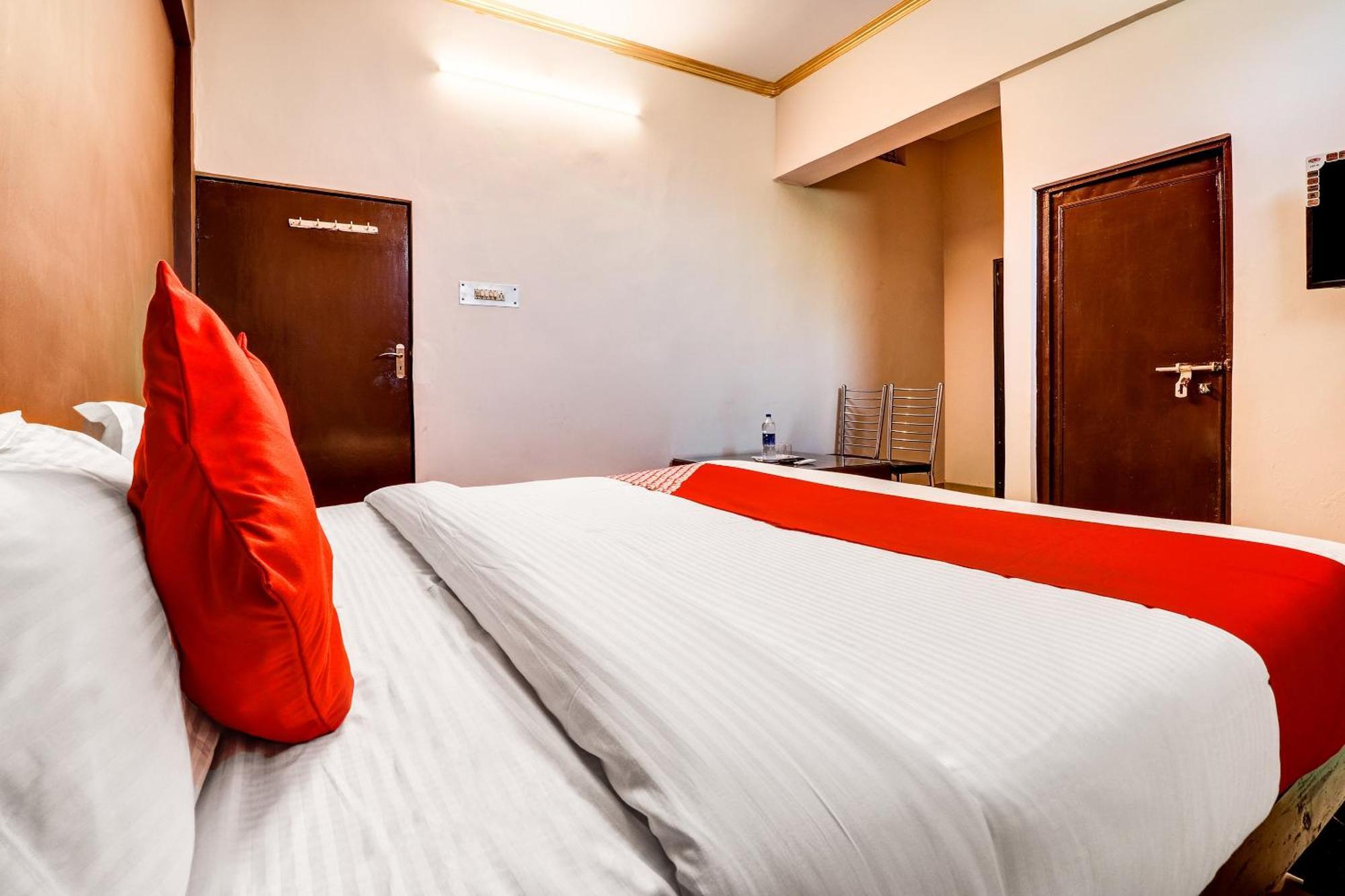 Hotel O Star City Hotel Ayodhya Exterior photo